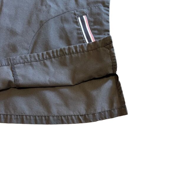 Koi Grey and Pink Scrub Top. Style 113HRT Size Small. Great Condition!! - Picture 3 of 10